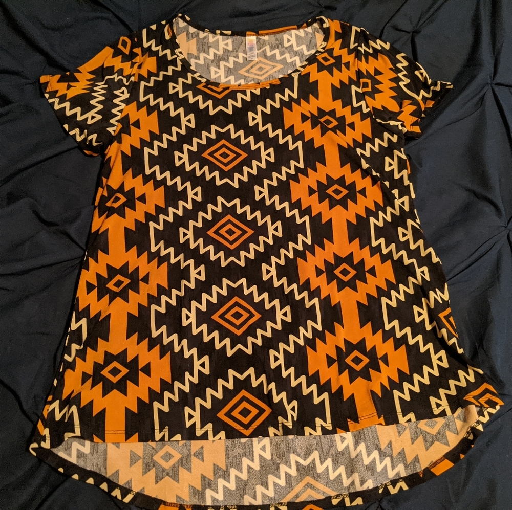 LuLaRoe Classic Tee
